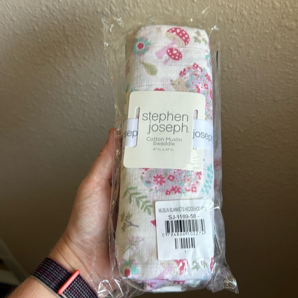 Hedgehog Cotton Muslin Swaddle blanket Stephen Joseph 47inx47in
